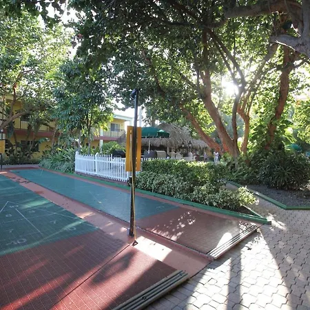 Club Wyndham Sea Gardens Hotel
